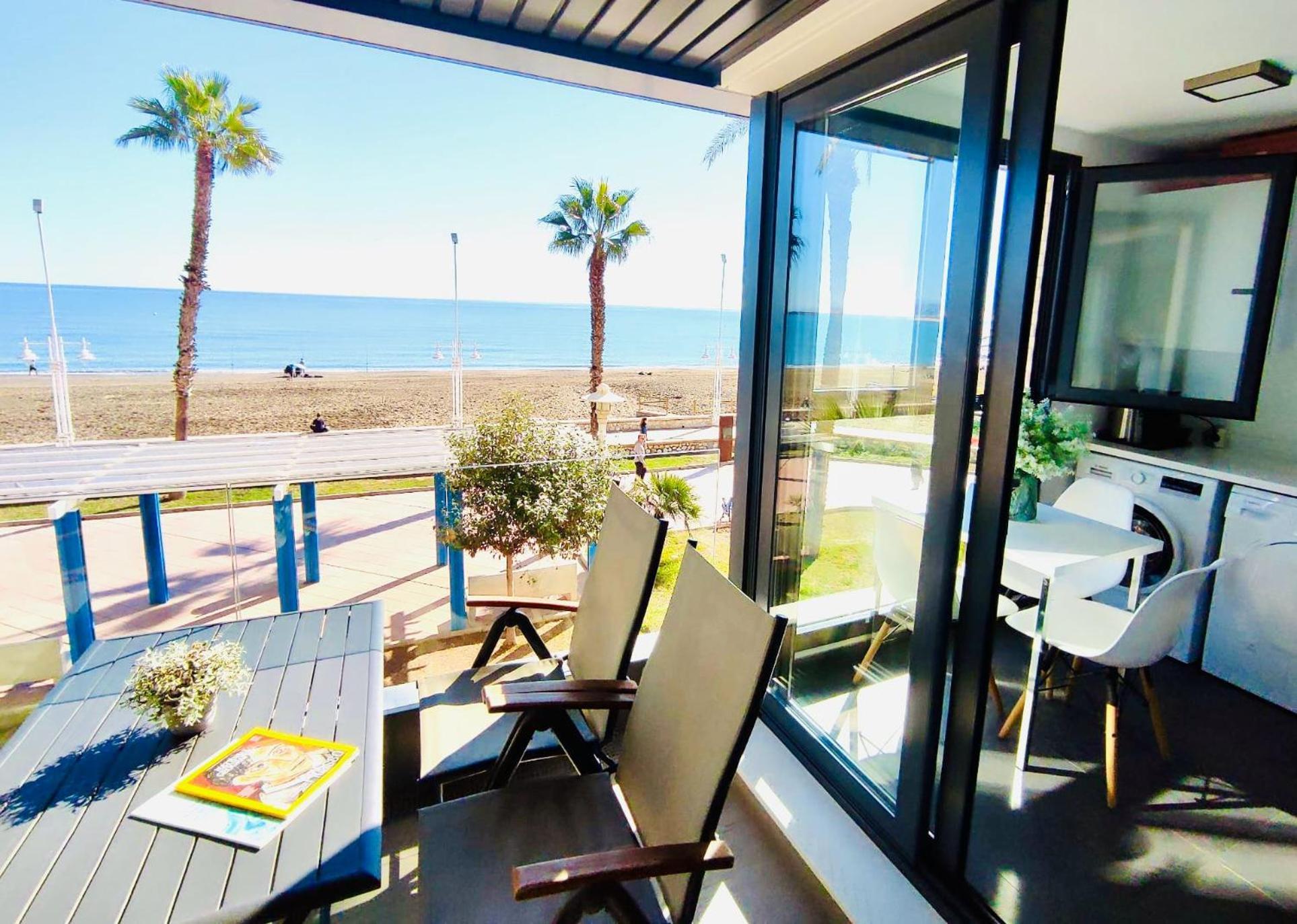 Ferienwohnung Gran Vivienda De Lujo Frente Al Mar Málaga Exterior foto