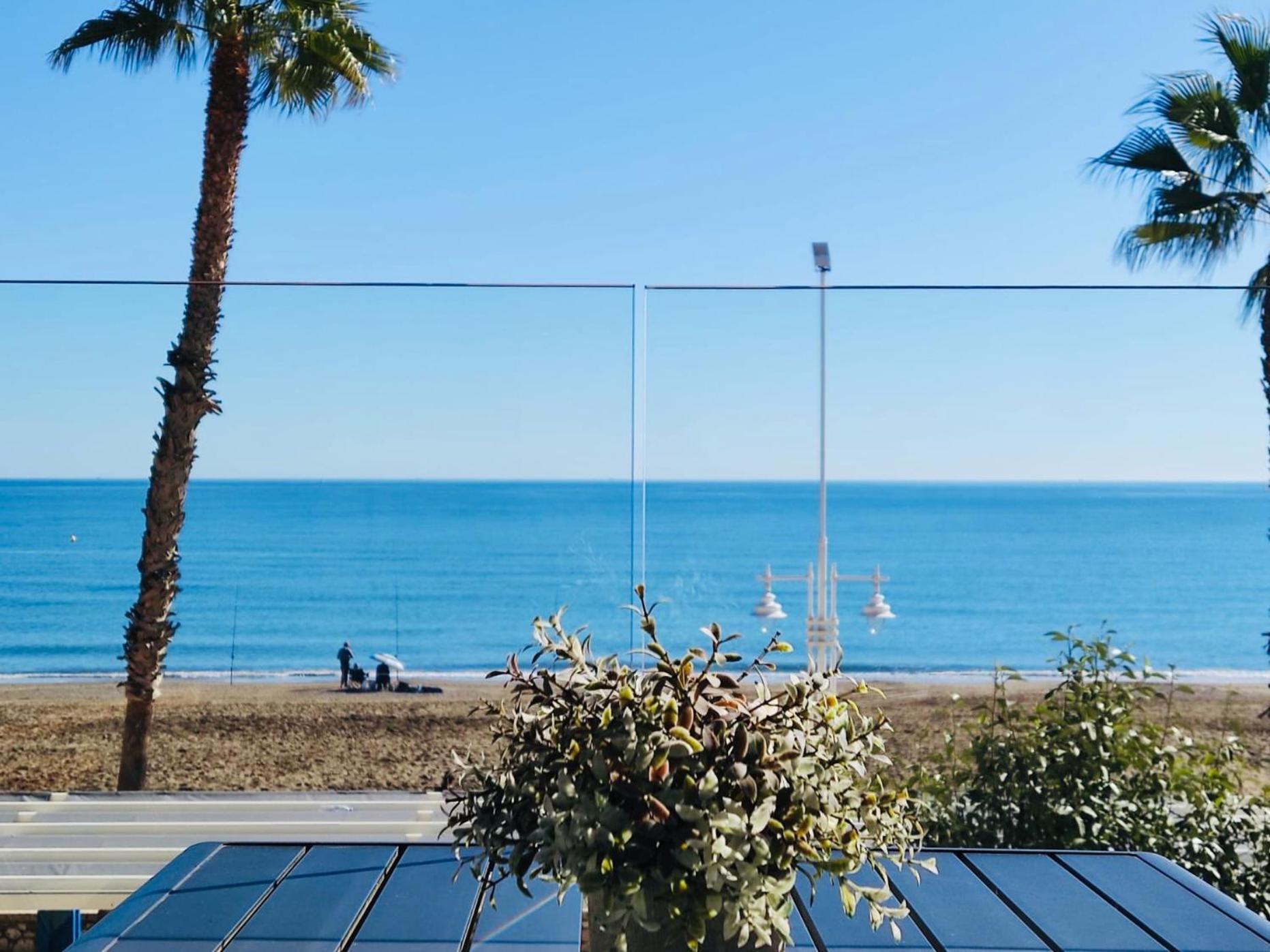 Ferienwohnung Gran Vivienda De Lujo Frente Al Mar Málaga Exterior foto