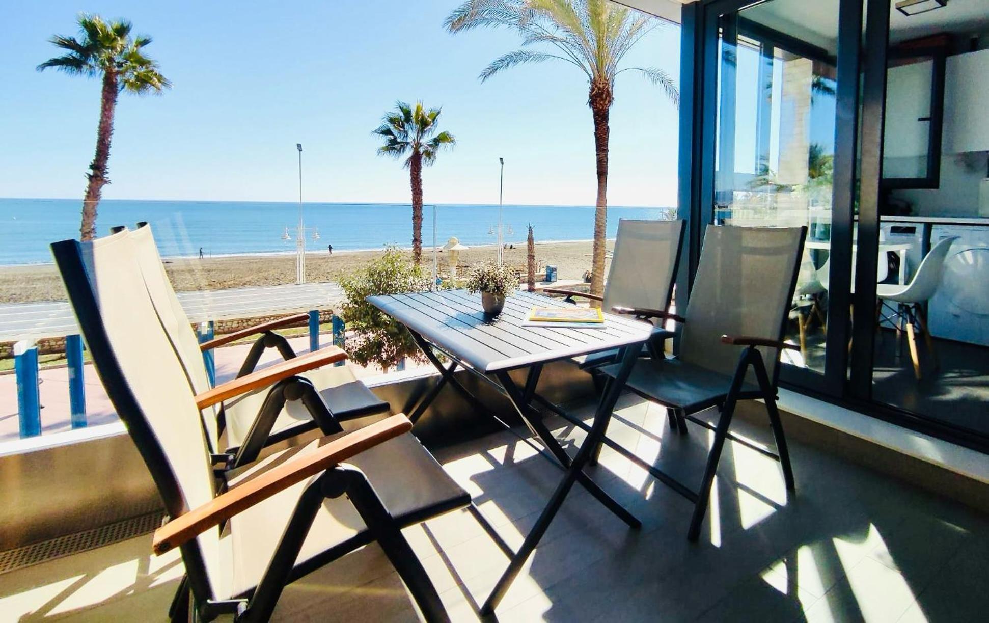 Ferienwohnung Gran Vivienda De Lujo Frente Al Mar Málaga Exterior foto