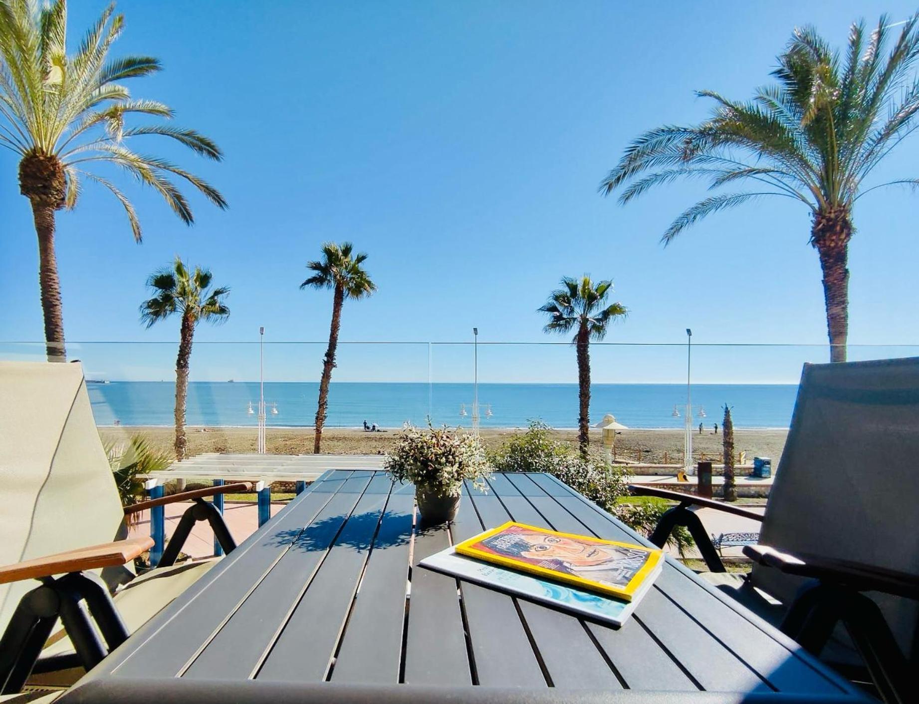 Ferienwohnung Gran Vivienda De Lujo Frente Al Mar Málaga Exterior foto